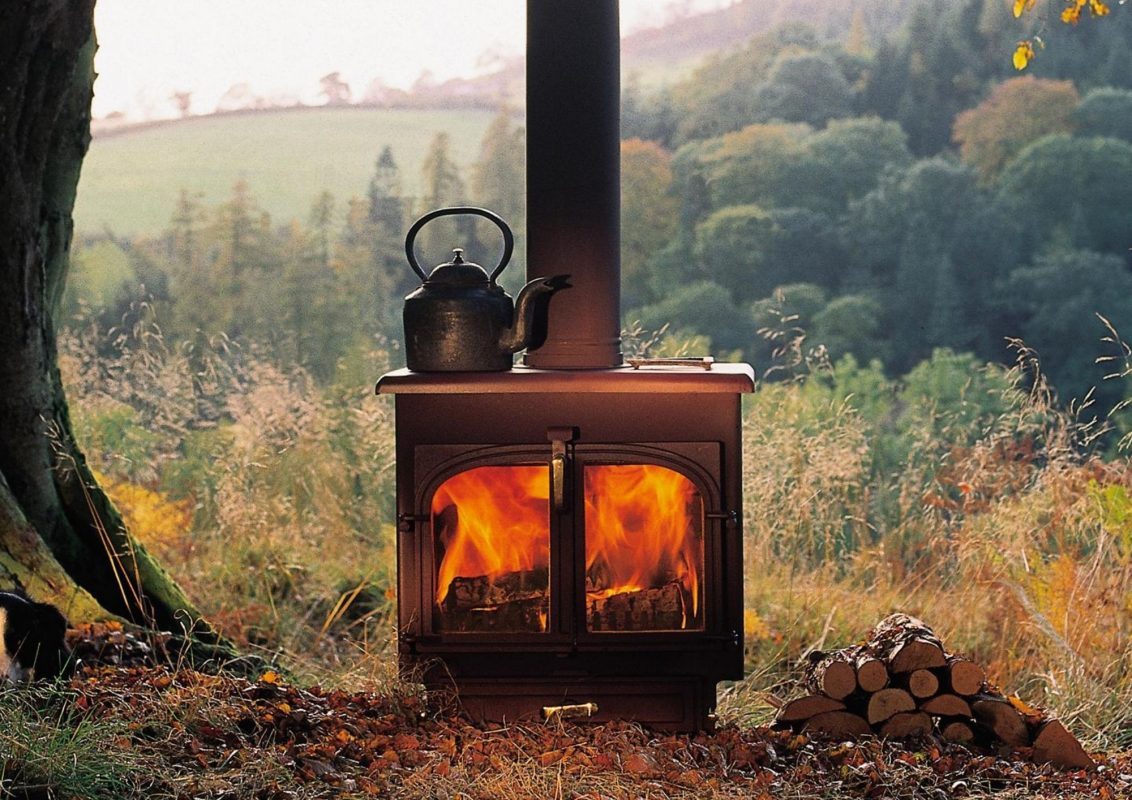 TRADITIONAL STOVES & FIRES