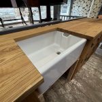 Freestanding Oak Kitchen Furniture with Belfast Sink - Image 6